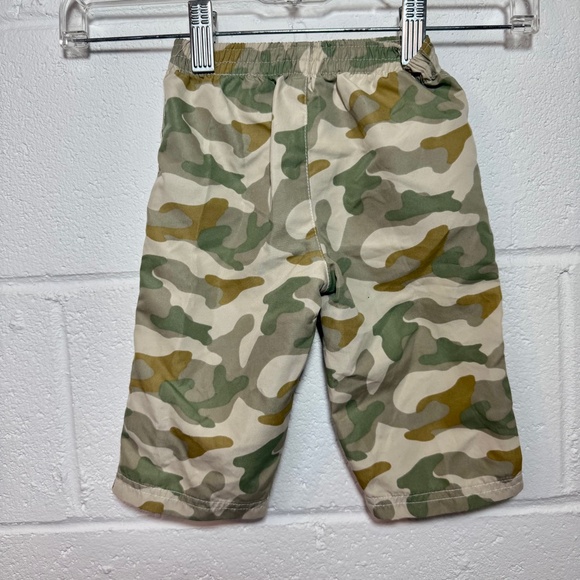 Babyworks Camouflage Unit 2 Dino Mission Digging Crew Hoodie Vest & Pants - Picture 6 of 9